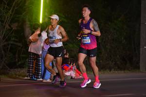 BIB: 40129, 40623
                            <button type="button" onclick="openModal(20647809)" class="btn btn-primary btn-sm float-right btn-popup" data-toggle="modal" data-target=".modal-high-quality">
                        <i class="fas fa-shopping-cart"></i> Add to Cart
                    </button>
                                            <button type="button" onclick="isThisMe(20647809, true)" class="btn btn-success btn-sm float-right btn-popup btn-isme hidden" data-toggle="tooltip" data-placement="bottom" title="นี่คือรูปของคุณใช่ไหม คลิกที่นี่เพื่อเอาเข้าอัลบั้ม">
                        <i class="fas fa-plus"></i> Add to album
                    </button>
                    <button type="button" onclick="isThisMe(20647809, false)" class="btn btn-warning btn-sm float-right btn-popup btn-isnotme hidden">
                        <i class="fas fa-ban"></i> Remove from album
                    </button>